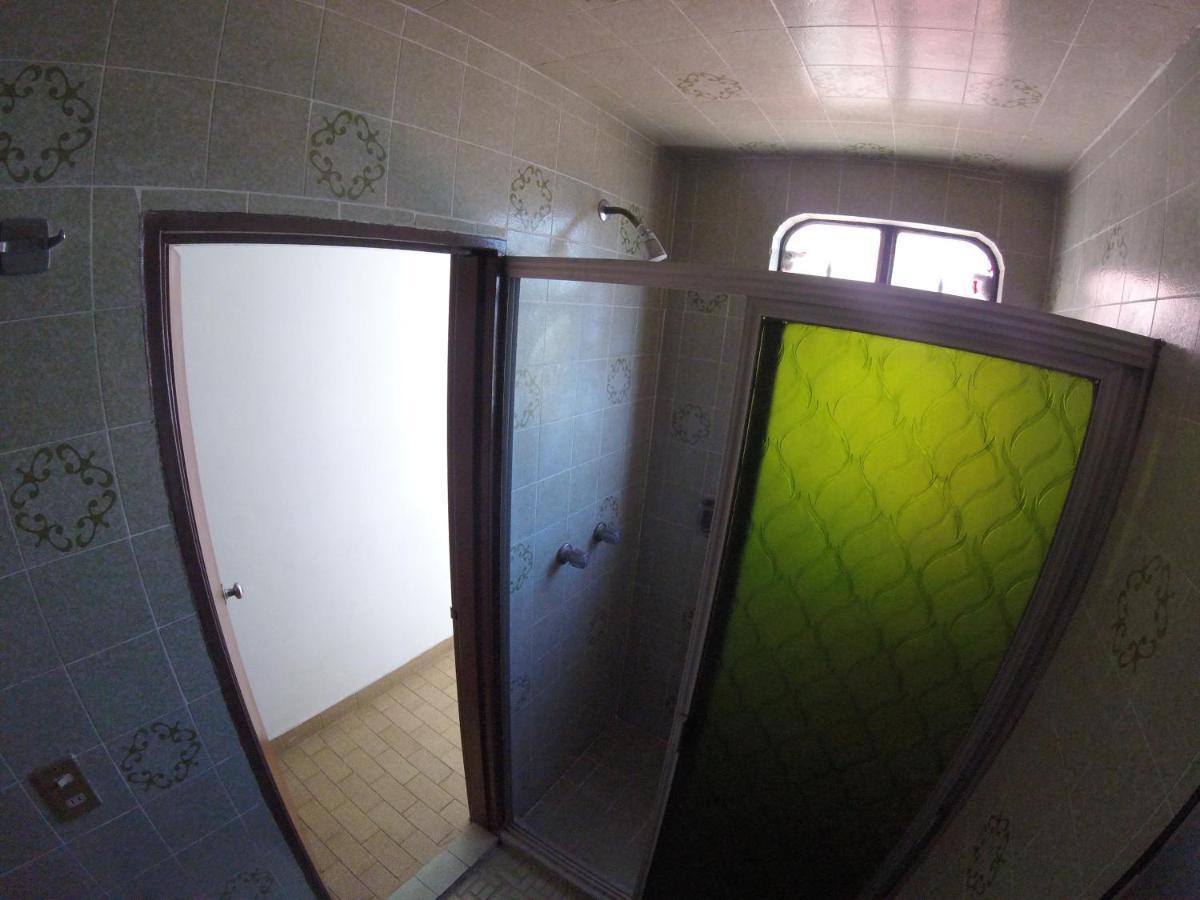 Hotelito Ejido De La 10 *